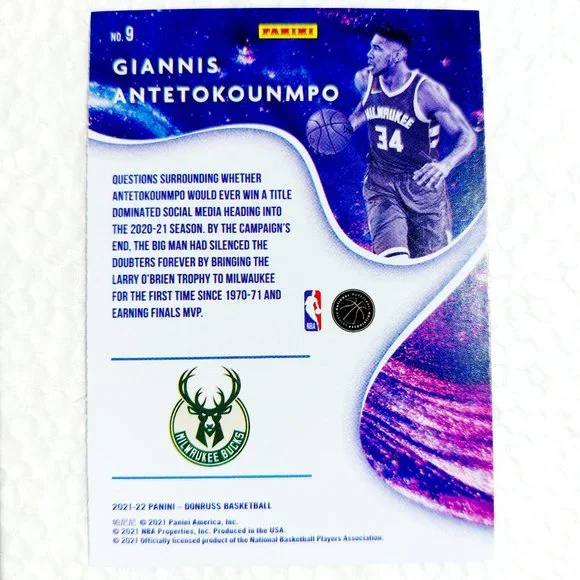 Milwaukee Bucks (Giannis Antetokounmpo) - BKBL [17_GA1] - Picture 3 of 3